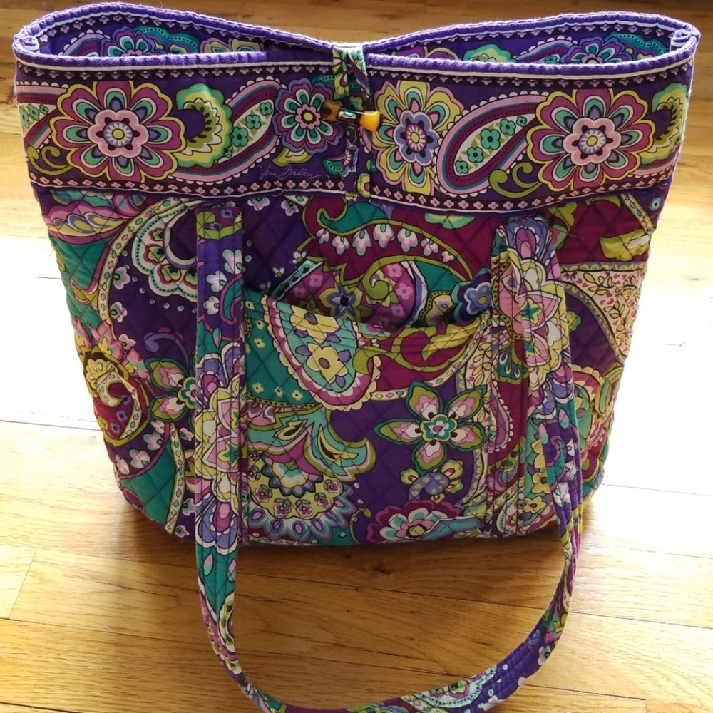 Tote bag
